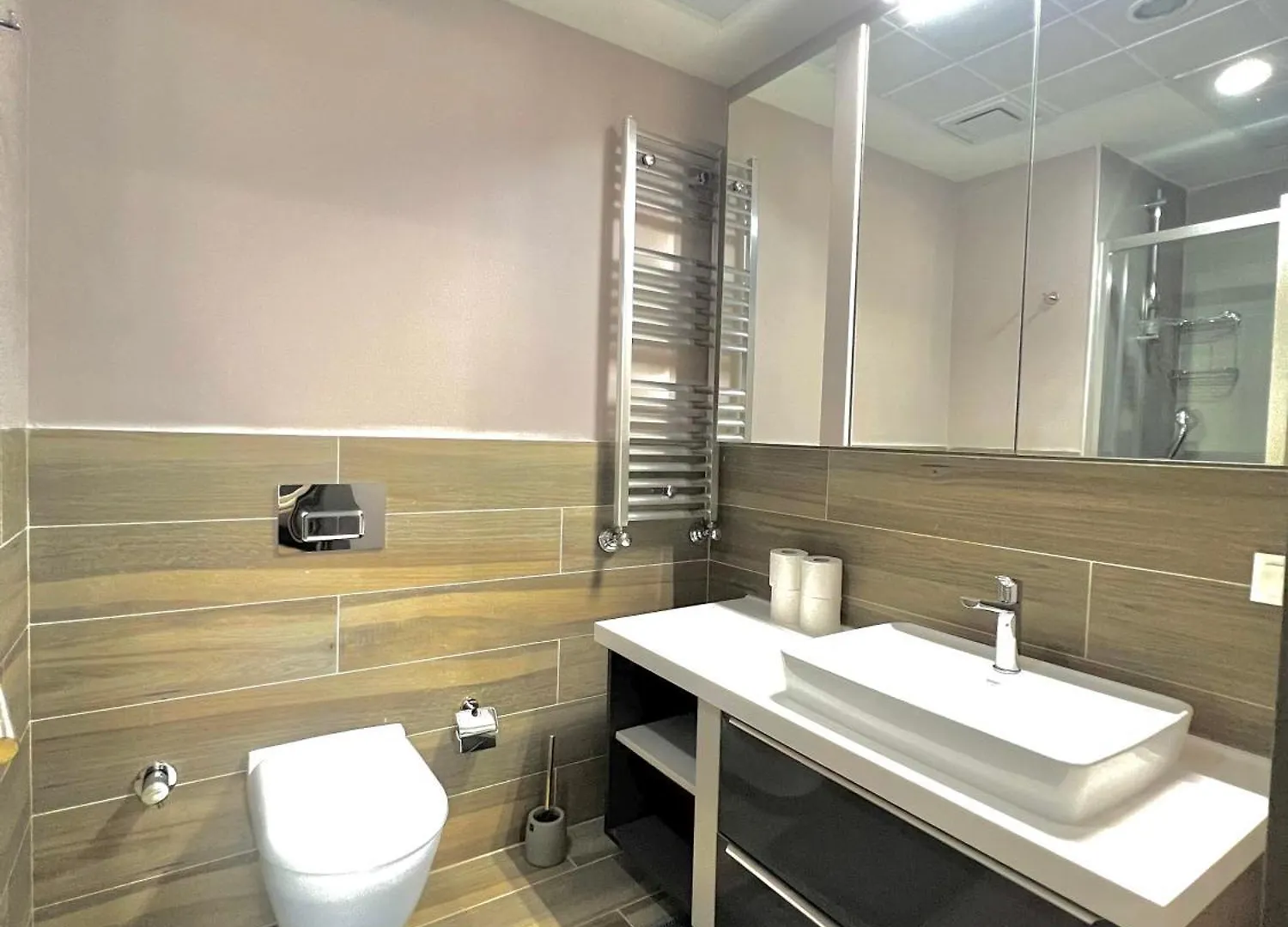 Family Luxury Apartment 3 Bedroom 1 Saloon Istanbul Turkey